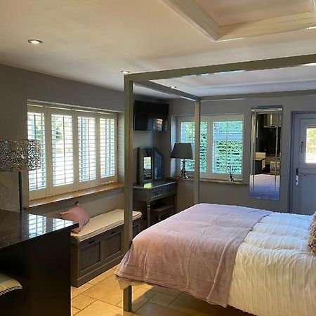 Honeysuckle Cottage - Hillside Holiday Cottages, Cotswolds Warmington Екстериор снимка