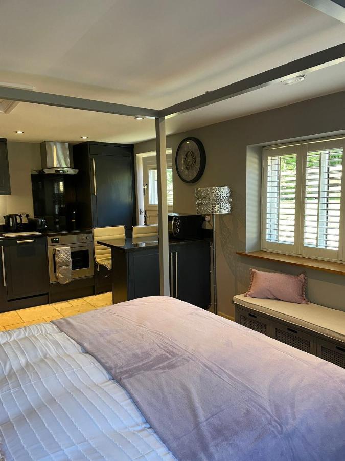 Honeysuckle Cottage - Hillside Holiday Cottages, Cotswolds Warmington Екстериор снимка