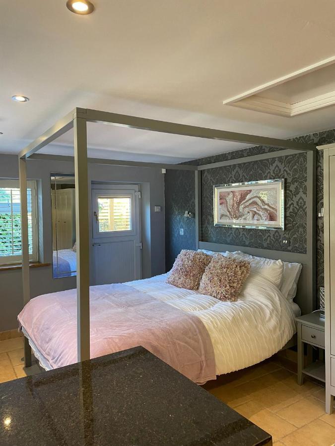 Honeysuckle Cottage - Hillside Holiday Cottages, Cotswolds Warmington Екстериор снимка